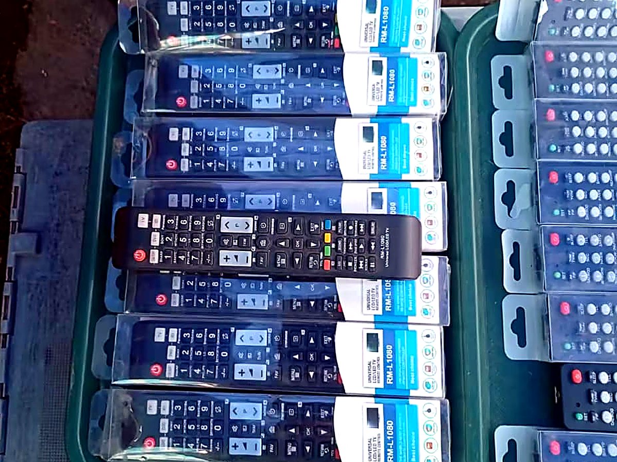 Controles remotos para televisores LG, Samsung y Sony.